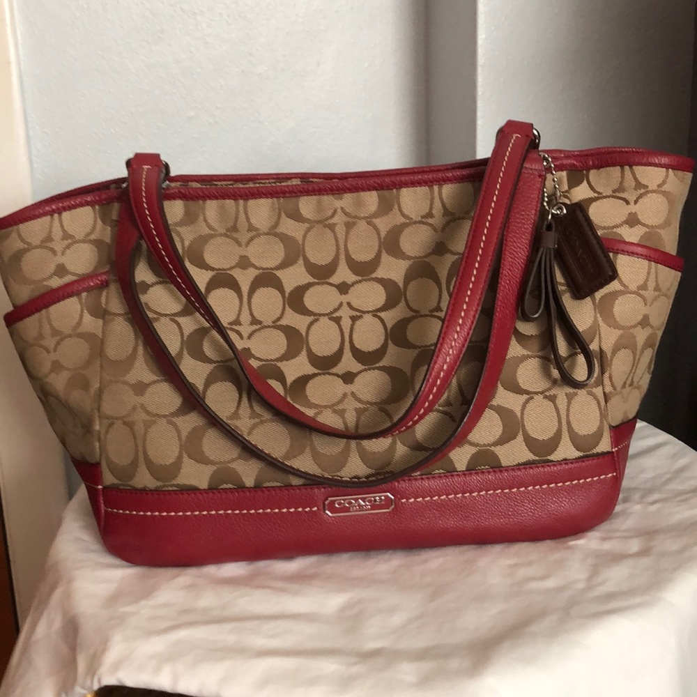 Red signature Coach purse